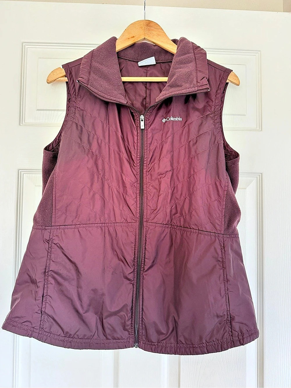 Columbia Women's Mix It Around Fleece/Insulated Vest Purple XL